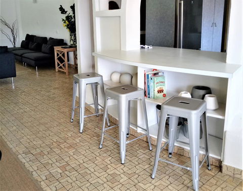 Arafura Blue - Accommodation Main Beach 8