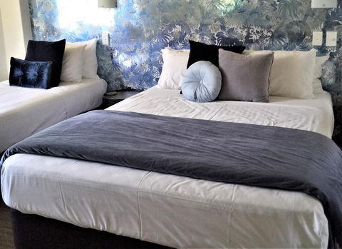 Arafura Blue - Accommodation Main Beach 15