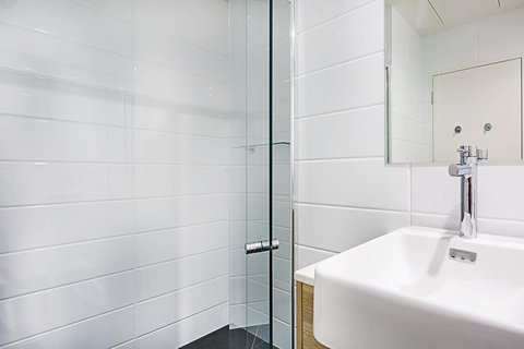 Mantra MacArthur Hotel - Accommodation Main Beach 24