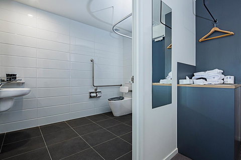 Mantra MacArthur Hotel - Accommodation Main Beach 26