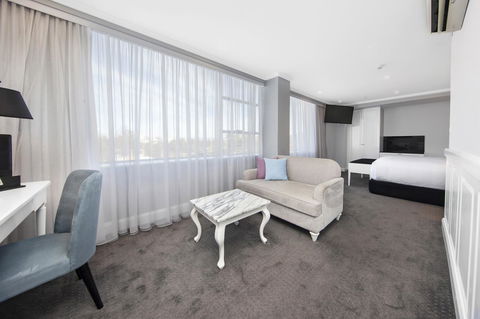 Canberra Rex Hotel - Accommodation Main Beach 30