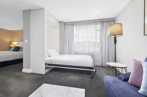 Canberra Rex Hotel - Accommodation Main Beach 34