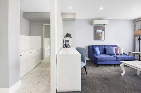 Canberra Rex Hotel - Accommodation Main Beach 40