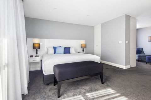Canberra Rex Hotel - Accommodation Main Beach 35