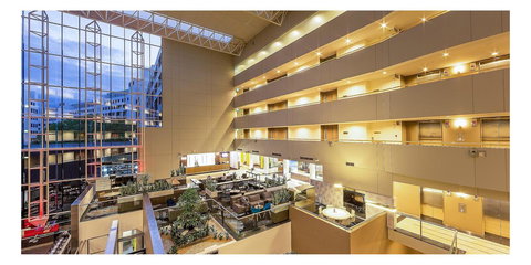 Crowne Plaza Canberra, An IHG Hotel - Accommodation Main Beach 2