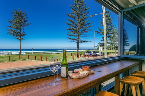 Lennox Holiday Apartments - Accommodation Main Beach 37