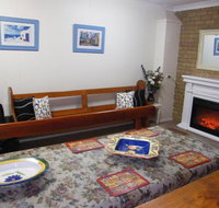 Boomers Guest House Hamilton - Accommodation Main Beach