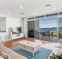 Boulder Bay Rd 2/2 - Fingal Bay - Accommodation Main Beach