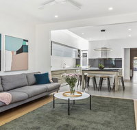 Boutique Stays - Victorian Vogue Richmond House - Accommodation Main Beach