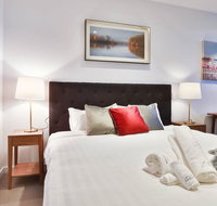 Box Hill Central Sky One Apartment - Accommodation Main Beach