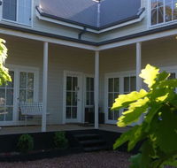 Bradshaw House - Accommodation Main Beach