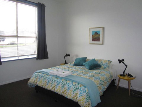 Breakaway Cottage - Accommodation Main Beach 2
