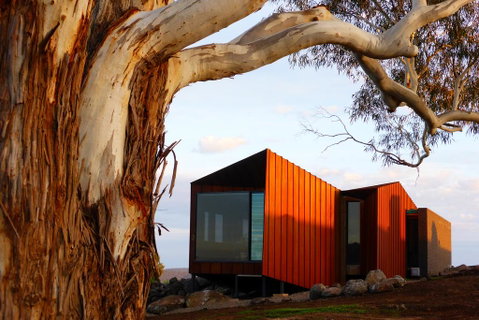 Breakneck Gorge Oikos - Accommodation Main Beach 2