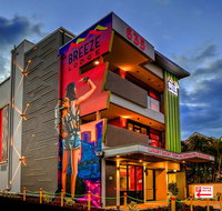 Breeze Lodge - Accommodation Main Beach