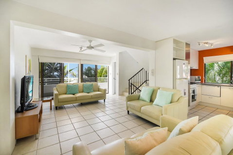 Breffney - 4/4 Avocet Parade - Accommodation Main Beach 2