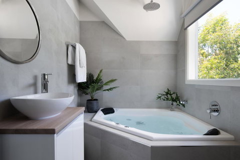 Briars Loft - Daylesford - Accommodation Main Beach 0