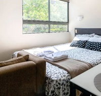 Brisbane City Resort Style Studio Waterfront Apartment - WINTER SPECIAL - Accommodation Main Beach