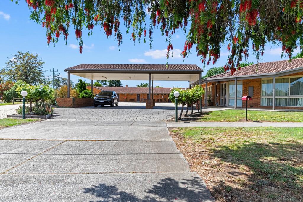 Tooborac VIC Accommodation Main Beach