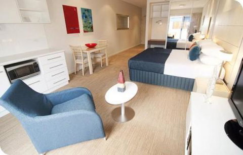 Broadwater Mariner Resort - Accommodation Main Beach 2