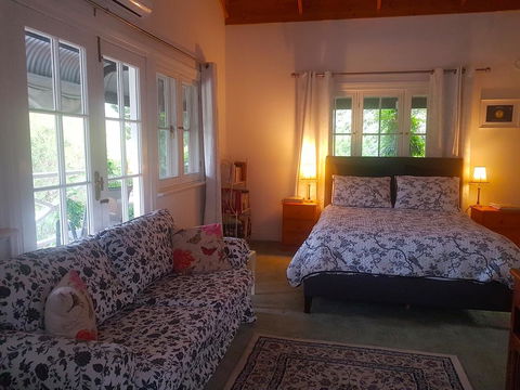 Brookvale House Balingup - Accommodation Main Beach 1