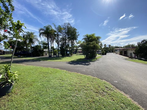 Bundaberg Park Village - Accommodation Main Beach 1