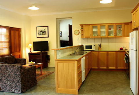 Bungaree Station - Accommodation Main Beach 3