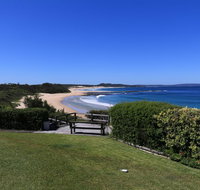 Bunkys By The Sea Holiday House - Accommodation Main Beach