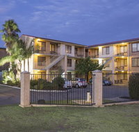 Burswood Lodge Apartments - Accommodation Main Beach