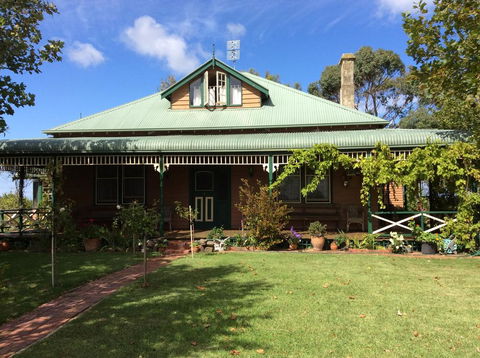 Butterfly Farm Bed And Breakfast Nirranda - Accommodation Main Beach 0