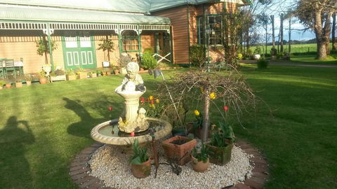 Butterfly Farm Bed And Breakfast Nirranda - Accommodation Main Beach 2