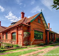 Buxton Manor - Accommodation Main Beach