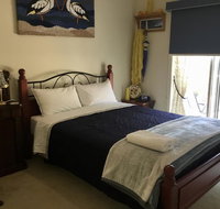By the Bay - Accommodation Main Beach