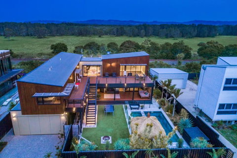 Byron Bay Holistic Beachside Sanctuary - Accommodation Main Beach 2