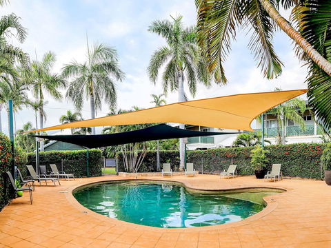 Cable Beachside Villas - Accommodation Main Beach 1