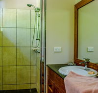 Cairns Homestead A Peaceful Getaway - Accommodation Main Beach