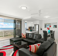 Cairns Luxury Waterfront Apartment - Accommodation Main Beach