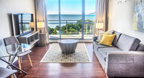 Cairns Plaza Hotel - Accommodation Main Beach 2