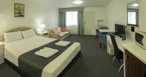 Calico Court Motel - Accommodation Main Beach 3