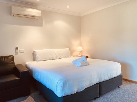 Cam Way Estate - Accommodation Main Beach 2