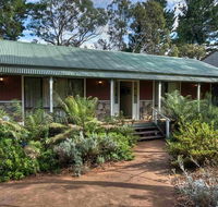 Camelot - Accommodation Main Beach