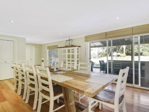 Camelot - Superbly Proportioned And Ideally Located - Accommodation Main Beach 1