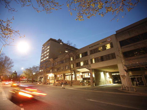 Canberra City YHA - Accommodation Main Beach 0