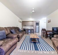 Candlelight - Airlie Beach - Accommodation Main Beach