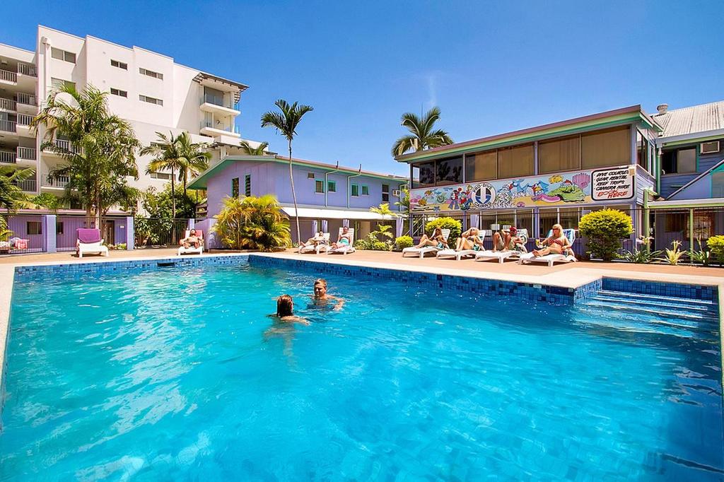 Cairns Central QLD Accommodation Main Beach