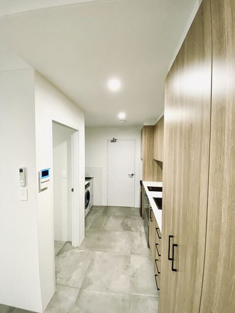 Carlton 4 - Accommodation Main Beach 2