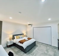 Carlton 5 - Accommodation Main Beach