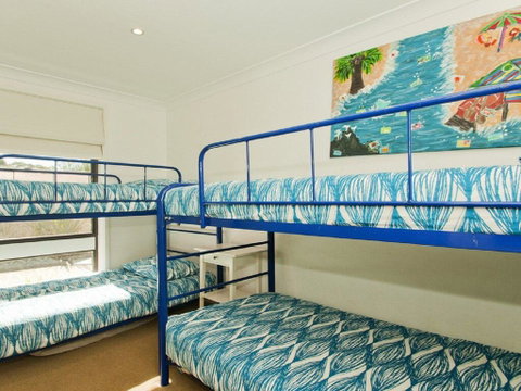 Casa Callala On King George - Well Appointed Home - Accommodation Main Beach 3