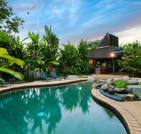 Cascade Gardens - Accommodation Main Beach
