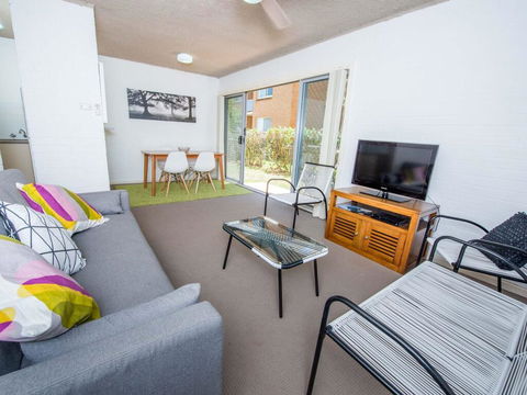 Castaway At Shoal Bay - Accommodation Main Beach 2