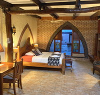 Cedar Park Rainforest Resort - Accommodation Main Beach